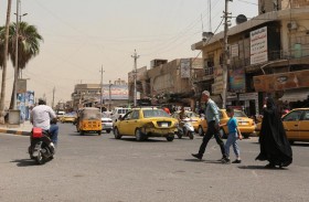 العراقيون يعودون إلى حياتهم الطبيعية.. والأزمة مستمرة 
