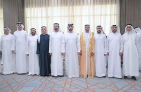 منصور بن محمد يحضر أفراح المهيري والهاملي