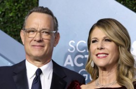 توم هانكس وزوجته:نشعر بتحسن من أعراض كورونا
