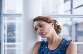 أربع علامات على وجهك تظهر أنك تعاني من نقص فيتامين B12!