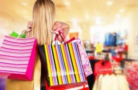 علماء: هوس التسوق اضطراب نفسي يحتاج للعلاج