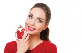 هضم الرمّان يحفّز على تفتيت سرطان القولون