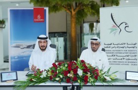 اتفاقية تعاون بين طيران الإمارات وإقامة دبي لتسريع إجراءات السفر بمطار دبي الدولي 