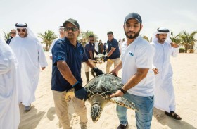 مربى الشارقة للأحياء المائية يستعرض إنجازاته ومبادراته في اليوم العالمي للمحيطات