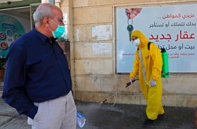 تشديد قيود كورونا في إسرائيل وفلسطين بعد قفزة بالإصابات