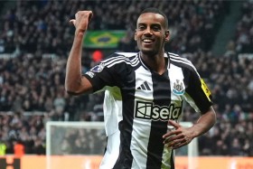 ليفربول يوافق على التعاقد مع أيزاك بصفقة قياسية