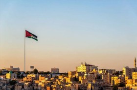 الأردن يُعد مراكز إيواء ويدعو للاحتماء داخل المنازل «في الوقت الراهن»