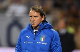 «الليالي الساحرة»... هدية مانشيني للجماهير الإيطالية 