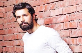 أحمد حاتم يروج لفيلم (الغسالة)