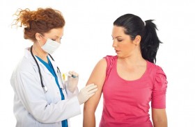 دراسة تكشف علاقة غير متوقعة بين لقاح الإنفلونزا والخرف