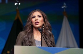 ترامب يقرر ترحيل مهاجرين دخلوا أميركا عبر «تطبيق بايدن»