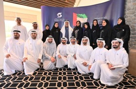 نهيان بن مبارك يكرم المتميزين بالخلوة الشبابية لرواد الهوية الوطنية بمصفوت