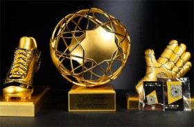 مزاد لبيع نسخة طبق الأصل من جوائز الحفل السنوي لرابطة المحترفين