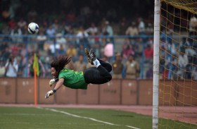 30 عاماً على «قاعدة هيغيتا» التي غيّرت كرة القدم 