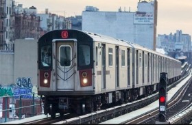 قدم بشرية في مترو الأنفاق.. والشرطة تبحث عن صاحبها