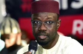   الحكومة السنغالية تبرر امتناعها عن توقيف سونكو 