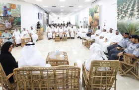 مكتبة زايد في العين تنظم جلسة حوارية حول موسم القيظ