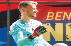 سان جيرمان مهتم بضم حارس برشلونة