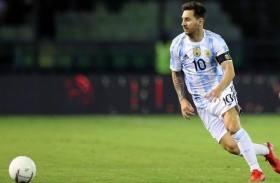 ميسي سعيد بعودة الجماهير إلى الملاعب 