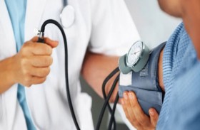 غذاء يعشقه الجميع يساهم في خفض ضغط الدم