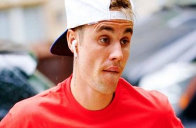 جاستن بيبر يطلق وثائقيا حول ألبومه الجديد