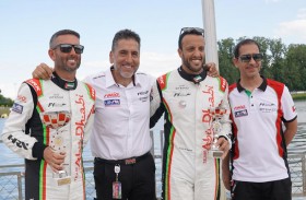 محمد بن سلطان بن خليفة يحفز «أبوظبي للزوارق» قبل التحدي الجديد ببطولة العالم