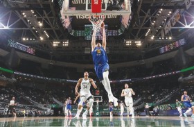 دنفر ناغتس يقسو على ميلووكي باكس وسقوط جديد لليكرز 