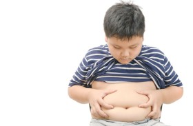 السمنة العالمية.. زيادة مقلقة وتأثيرات صحية خطيرة على الأطفال والبالغين