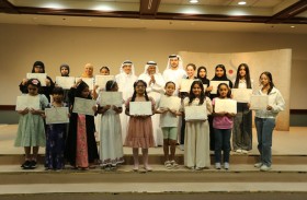 ختام المعسكر الصيفي للناشئة بزيارة مكتبة محمد بن راشد