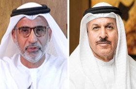 دناتا تستعرض خلال معرض المطارات خدمات تسجيل الوصول واختبار كوفيد - 19 من المنزل