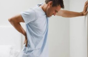 سرطان المثانة.. علامات في البول تدق جرس إنذار