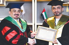 علي المعلا يتسلم الدكتوراه الفخرية في مجال الإبداع والابتكار الفني من الجامعة الافروأسيوية 