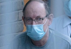 قتل امرأتين واعتدى على 100 جثة.. وأفلت من العقاب