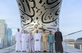 سيف بن زايد يزور متحف المستقبل