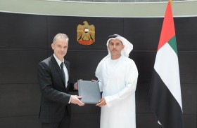 «الخارجية» تتسلم البراءة القنصلية لقنصل عام الدنمارك