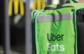 عامل التوصيل.. أكل الطلبية واعتذر برسالة نصية