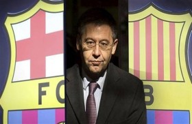 استمرار أزمة ميسي مع إطلاق حملة للإطاحة برئيس برشلونة