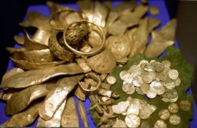 العثور على كنز عمره 3 آلاف عام في اسكتلندا