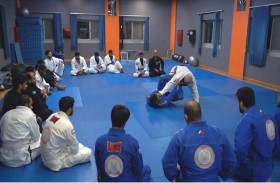 فريق شرطة أبوظبي يستعد  لبطولتي الجوجيتسو والفنون القتالية  