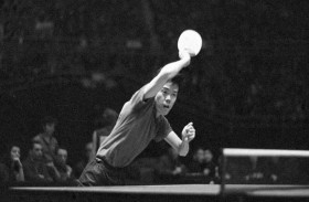 رونغ أول بطل عالمي صيني في كل الرياضات 