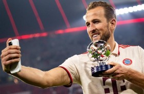 سر تحية هاري كين للأسطورة روني