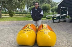 تغلب على الشلل الدماغي والتحق بالعملاق العالمي