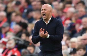 سلوت: تلقي الأهداف بعد التبديلات مجرد صدفة