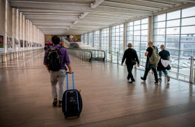 مسافرون يكشفون أغرب الأشياء التي أدت لتوقيفهم في المطار