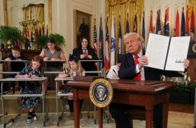 ترامب وقع مرسوما يهدف إلى إلغاء وزارة التعليم 