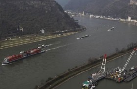 انخفاض منسوب المياه يعرقل الملاحة في نهر الراين