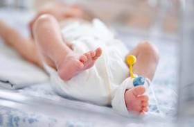 مأساة كورونا.. ولدت الطفلة بلا والدين أو اسم