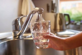 تشرب «مياه الصرف الصحي» 5 سنوات بسبب خطأ