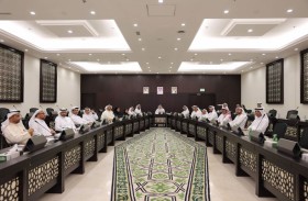 المجلس البلدي لمدينة الشارقة يناقش مجموعة من المبادرات المجتمعية
