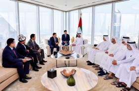 حمدان بن محمد يستقبل رئيس برلمان قيرغيزستان